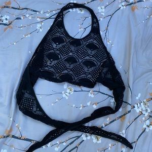 Lace halter crop top